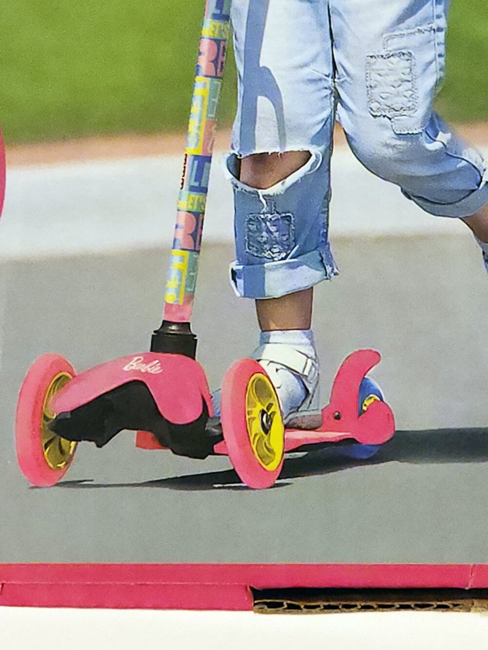 Scooter Barbie 3 Wheel Tilt Scooter Pink Ages 3+ Easy Balance Wide Deck Girl